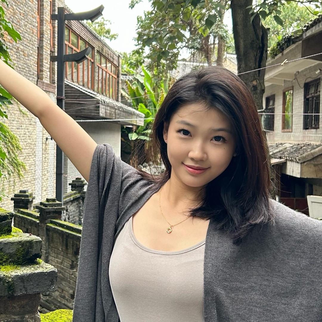 Zhu灿灿