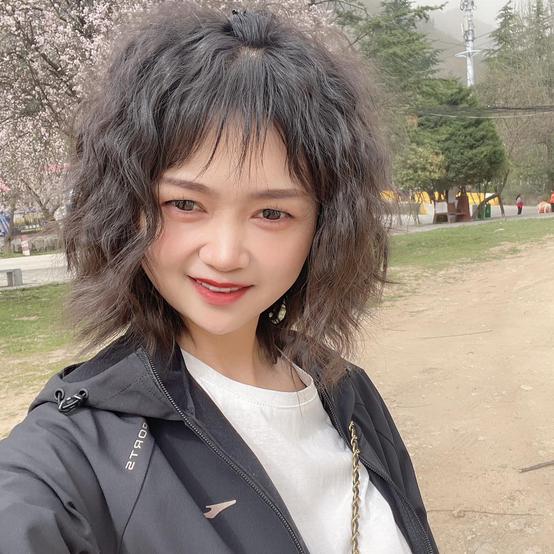 房产李瑞丽