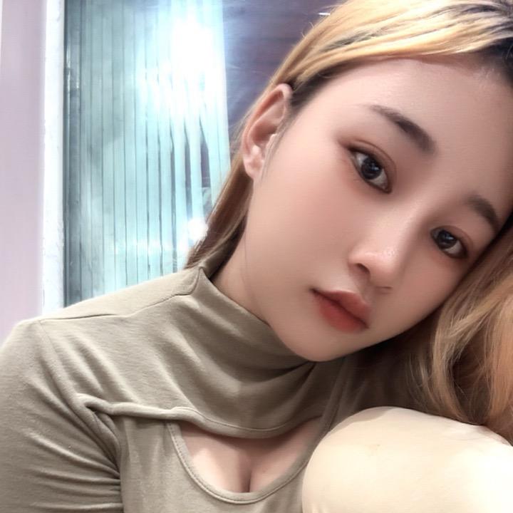 小兰离婚有三个娃