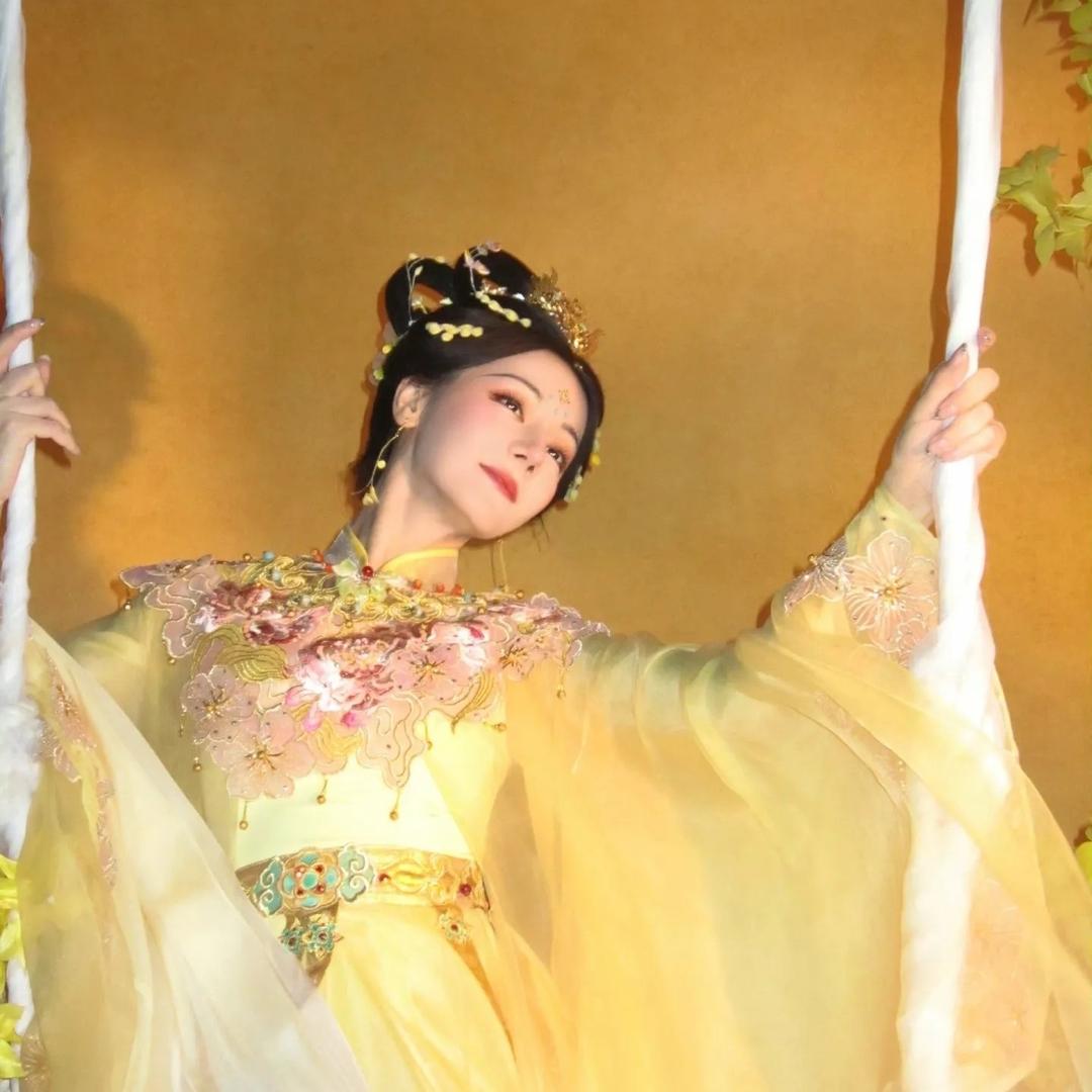 会飞的火辣荷包蛋