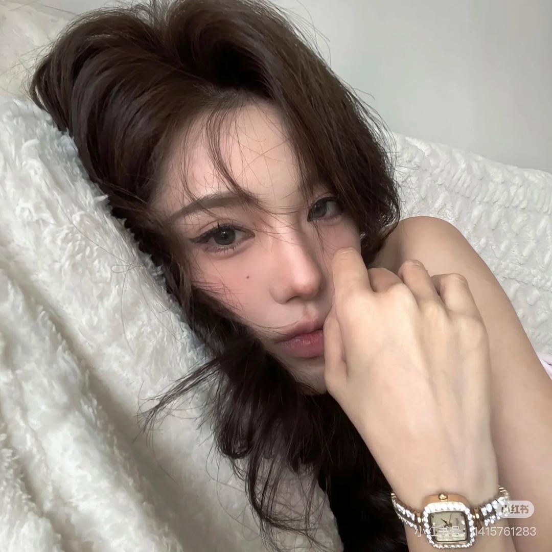 深情小美.