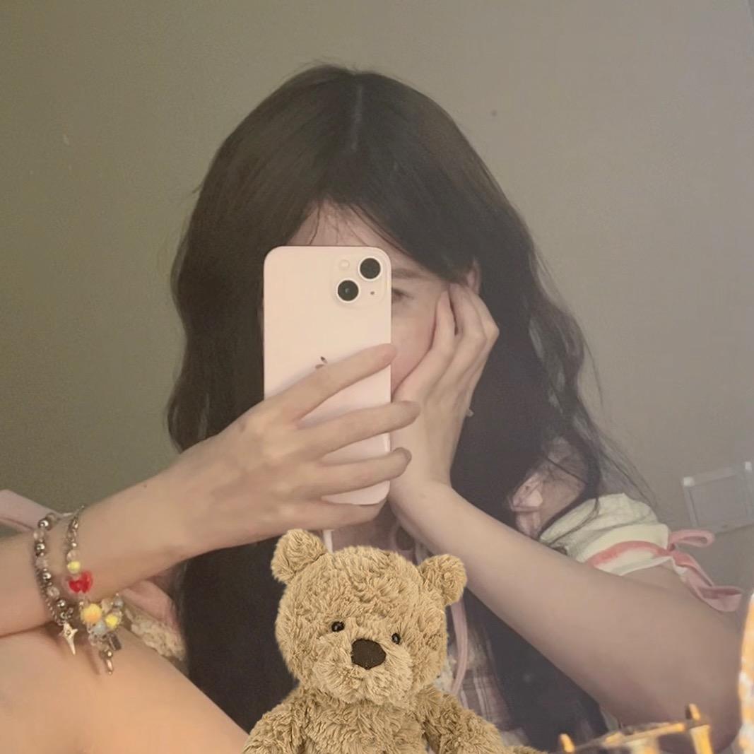 阿阮.