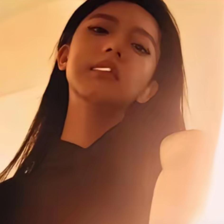 萨三