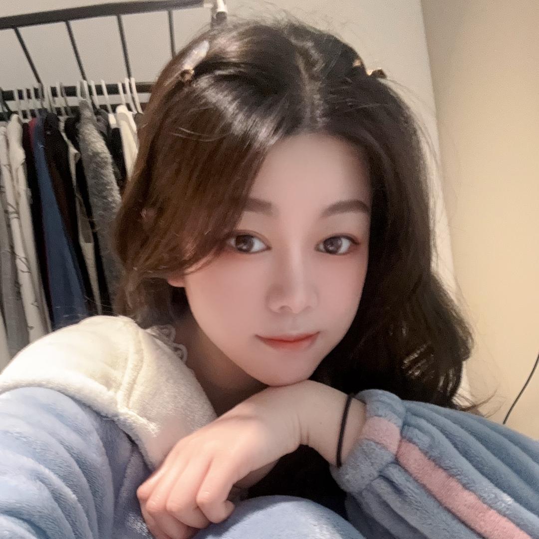 七月-金小狮🦁️