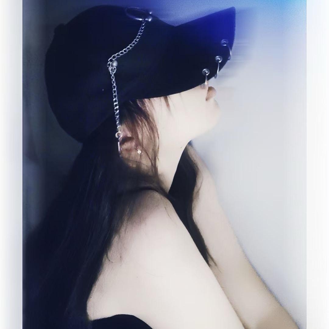 椿予.