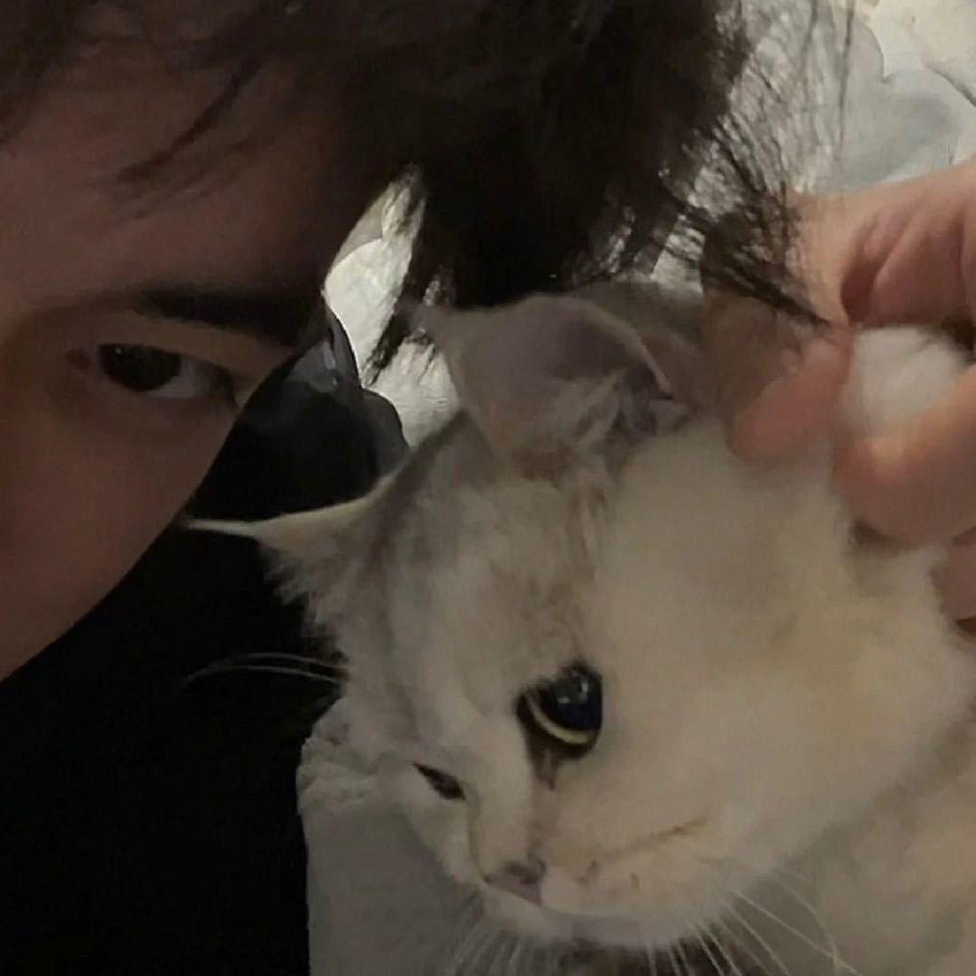小邱愛睡覺