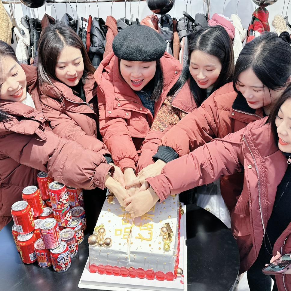 新化品味穿搭（专业女装20年）
