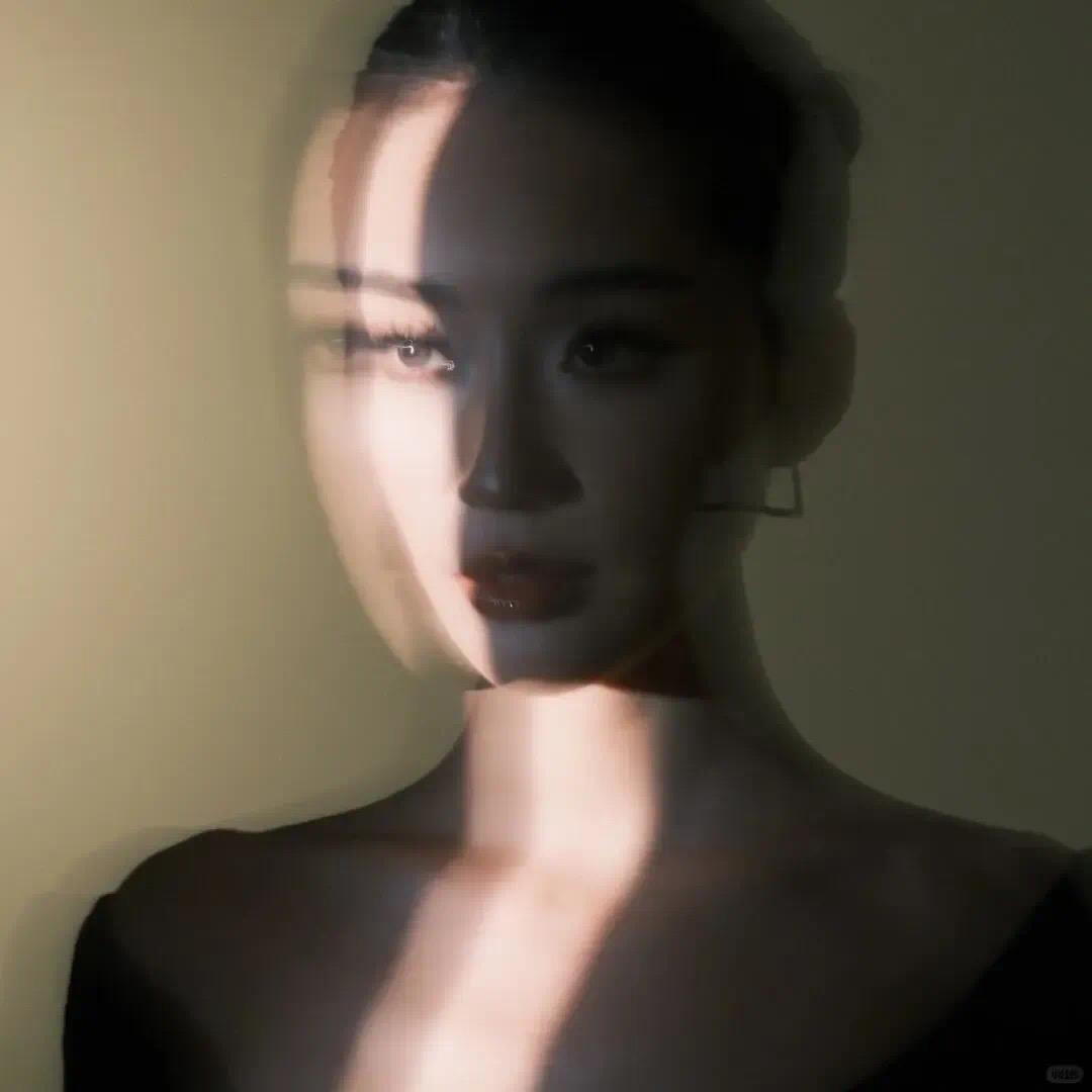 好莱玉小姐.★
