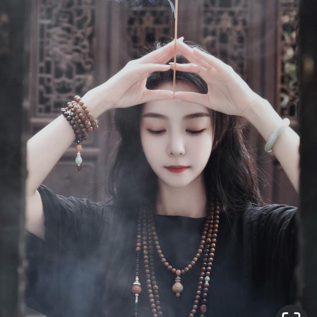 王不温柔🎈