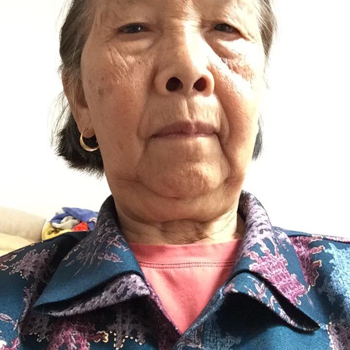 蒙友珍