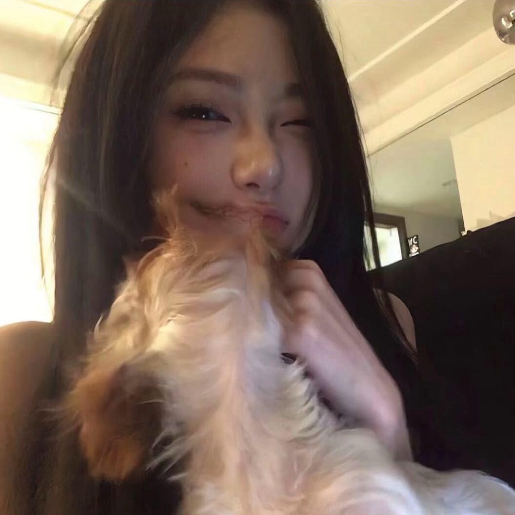 崔崔-