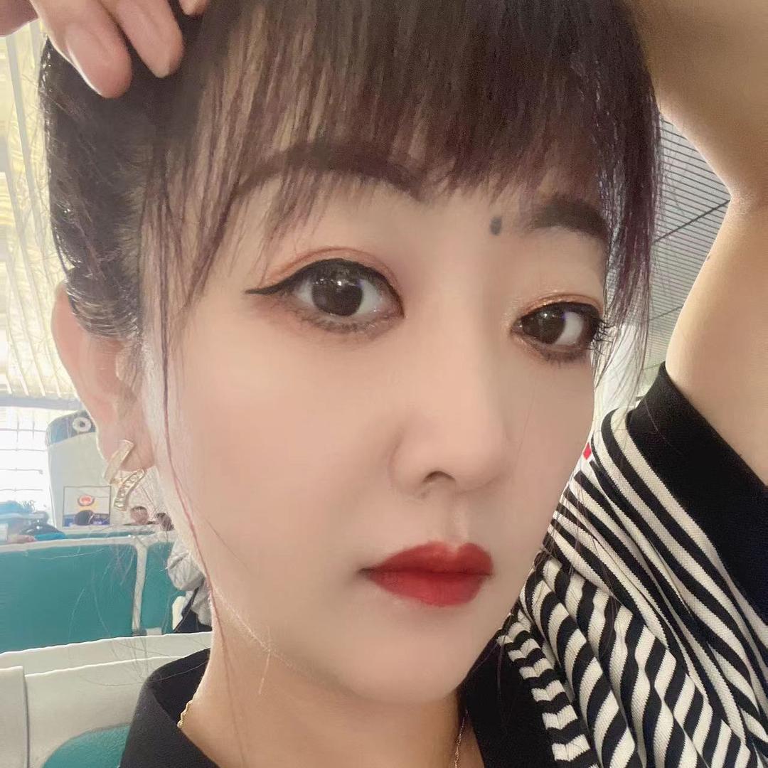 北京金融大静静