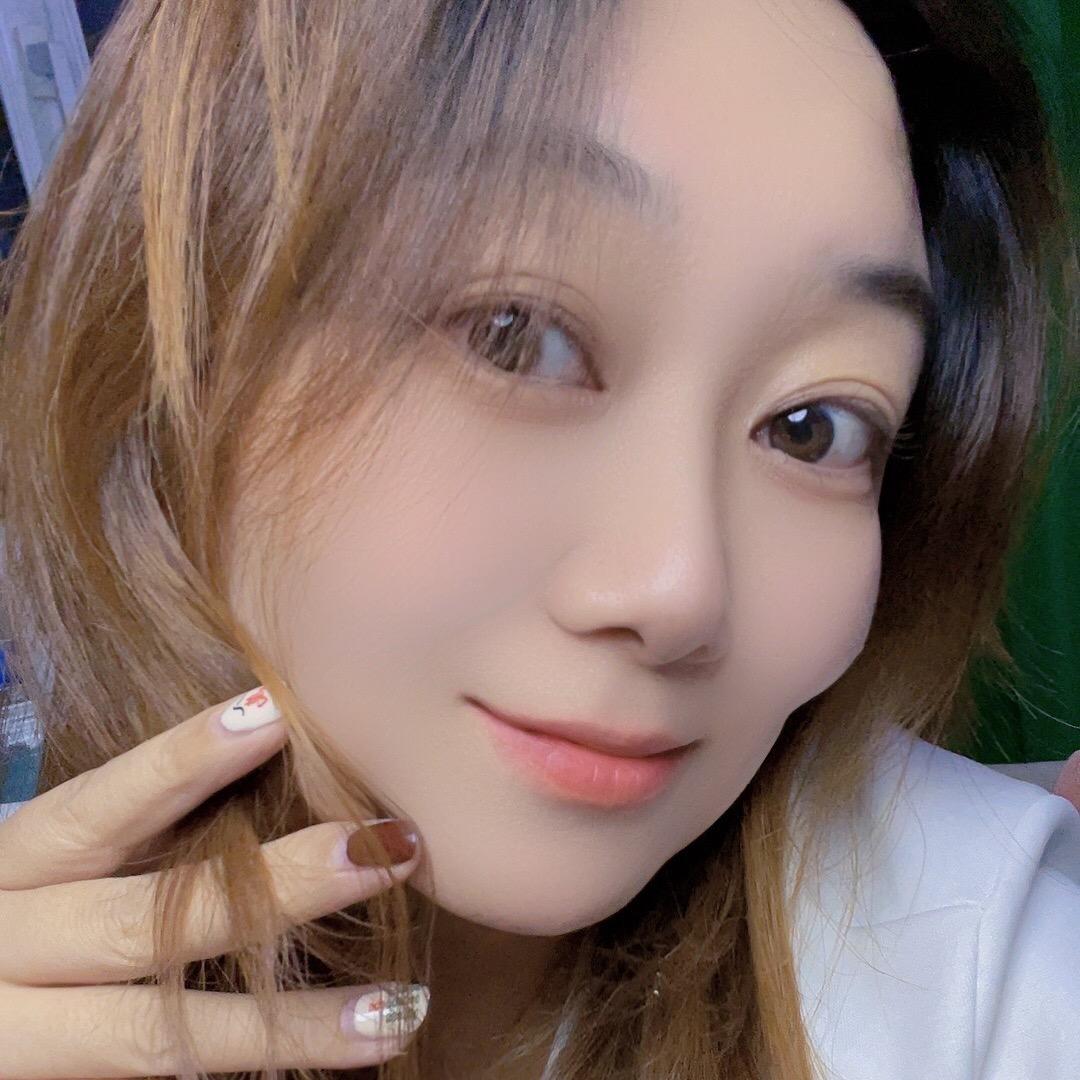 珑大大的橱窗