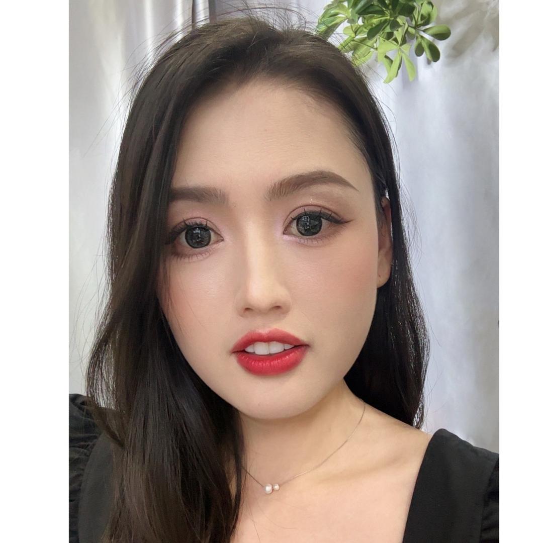 化妆师肖肖（超努力）