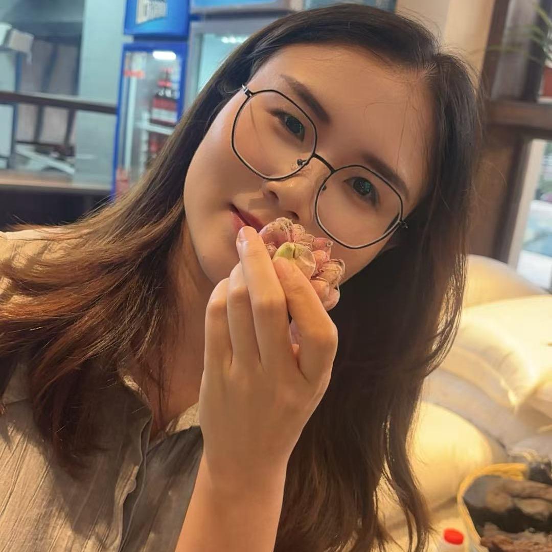 侯小姐