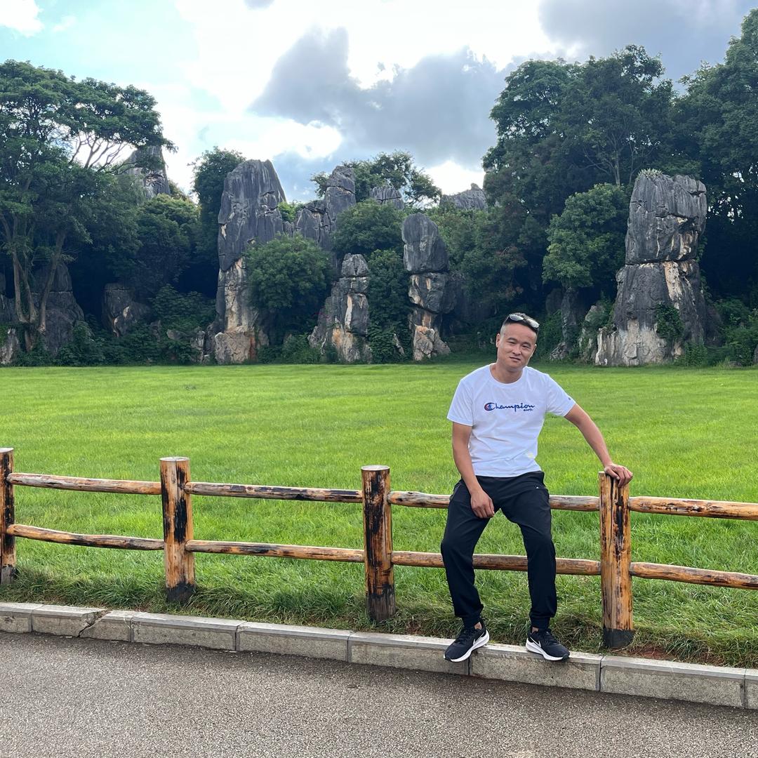 欣欣爸（玩游戏）🐮