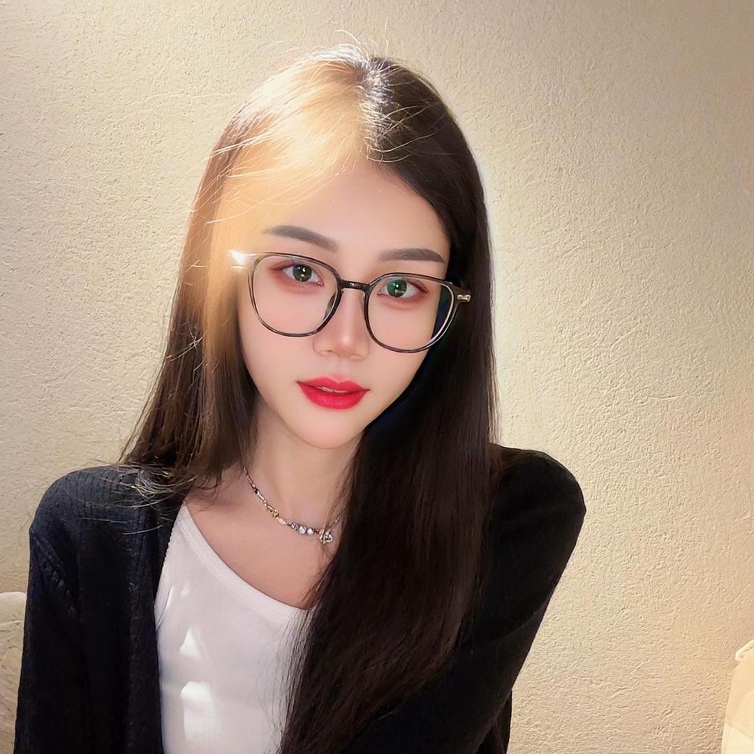 睡懵的哈哈