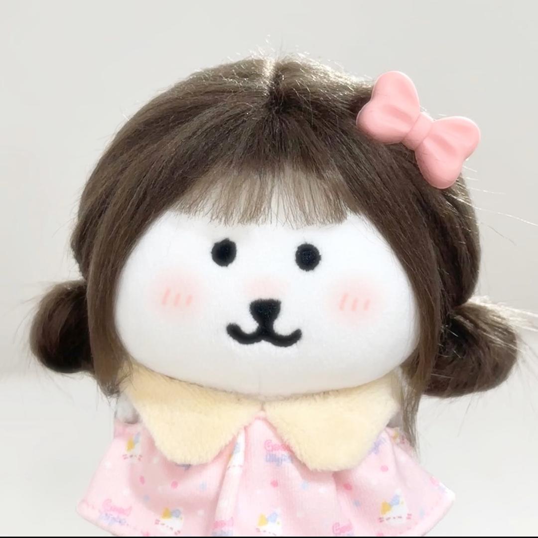 ۶