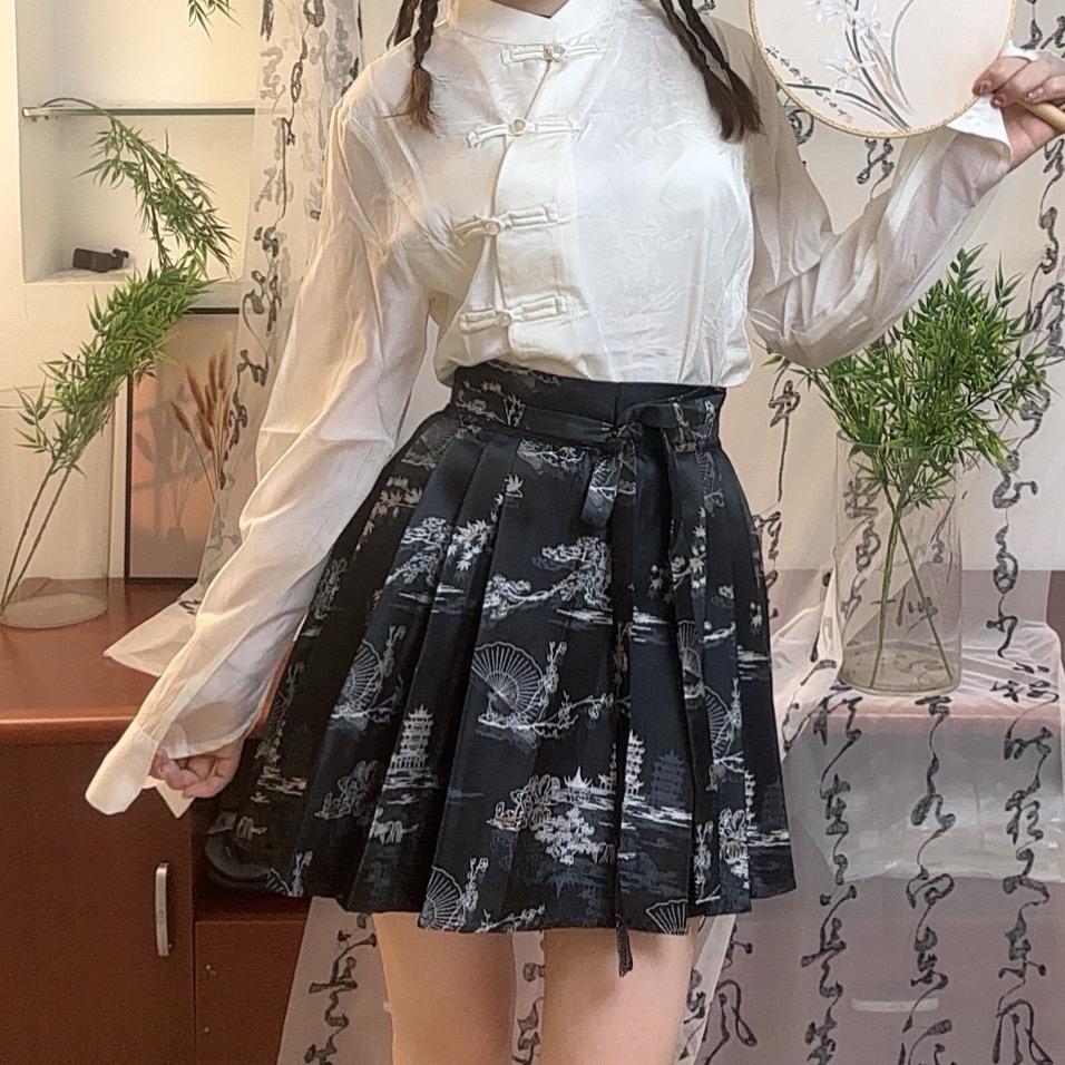 莱谧服装