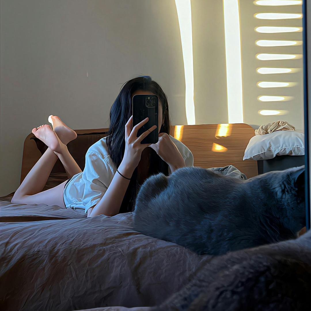 大脸猫🐱爱吃鱼🐟