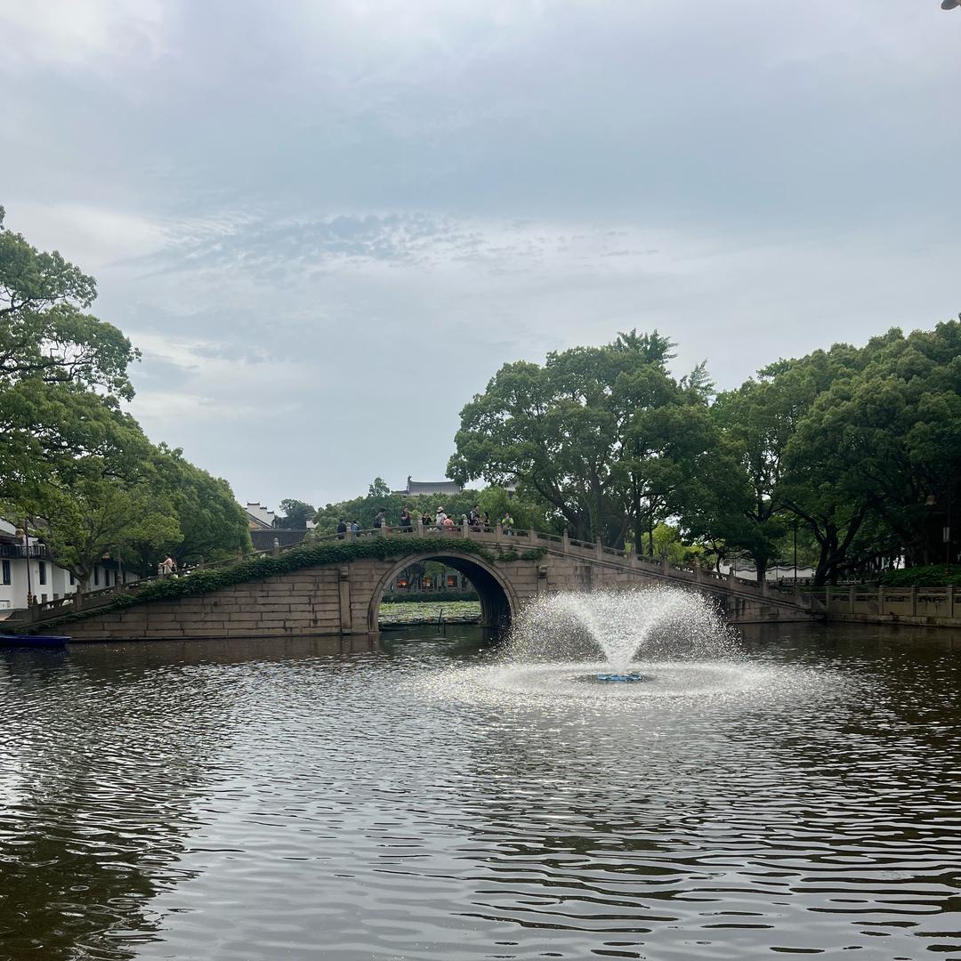 鸿运
