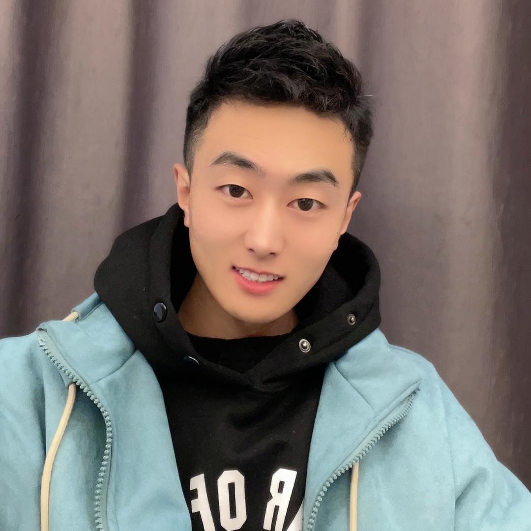 小一健身舞（招助播）@抖音