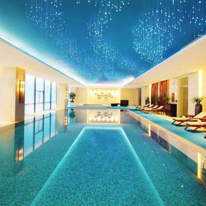 万州希尔顿游泳健身客服