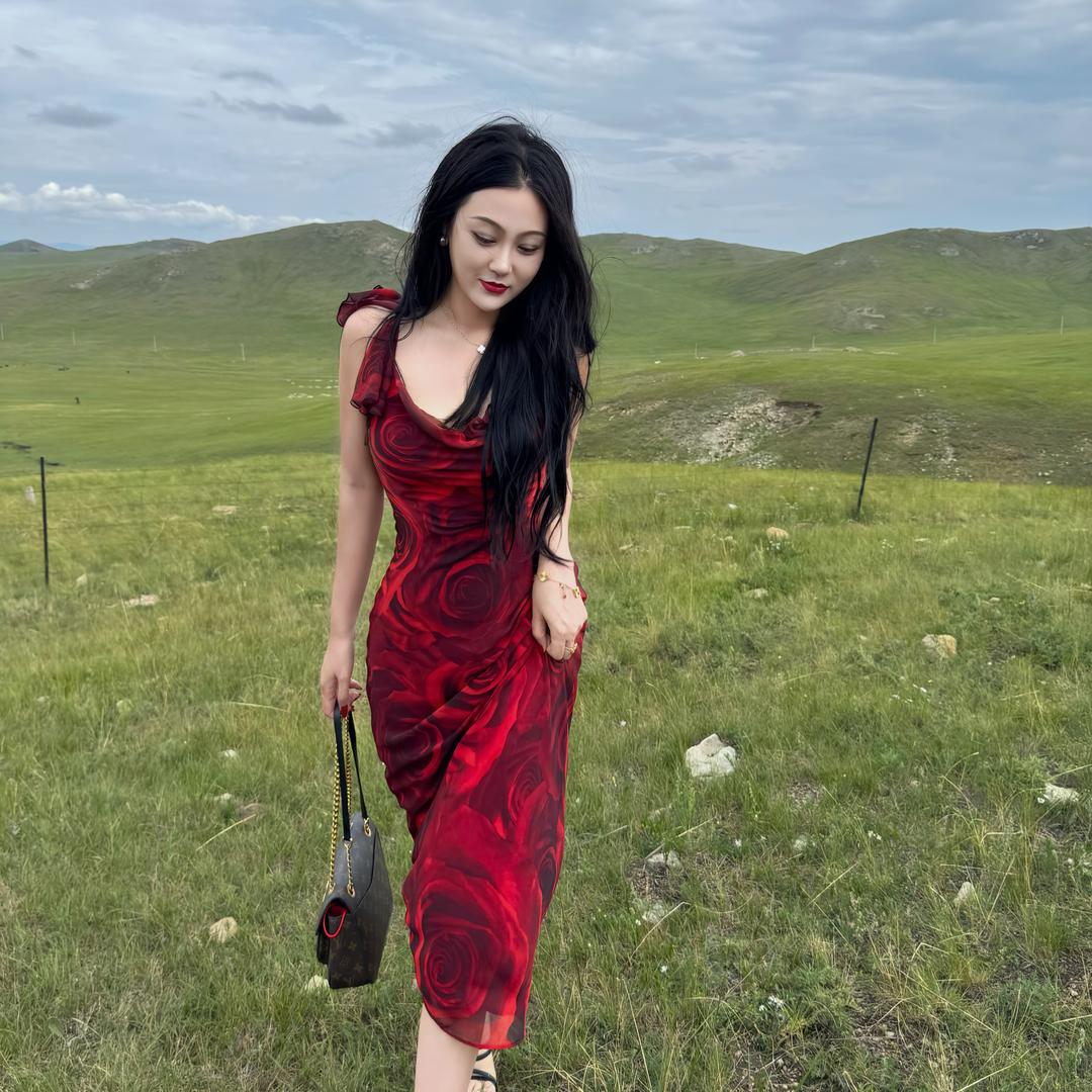 薛美丽.