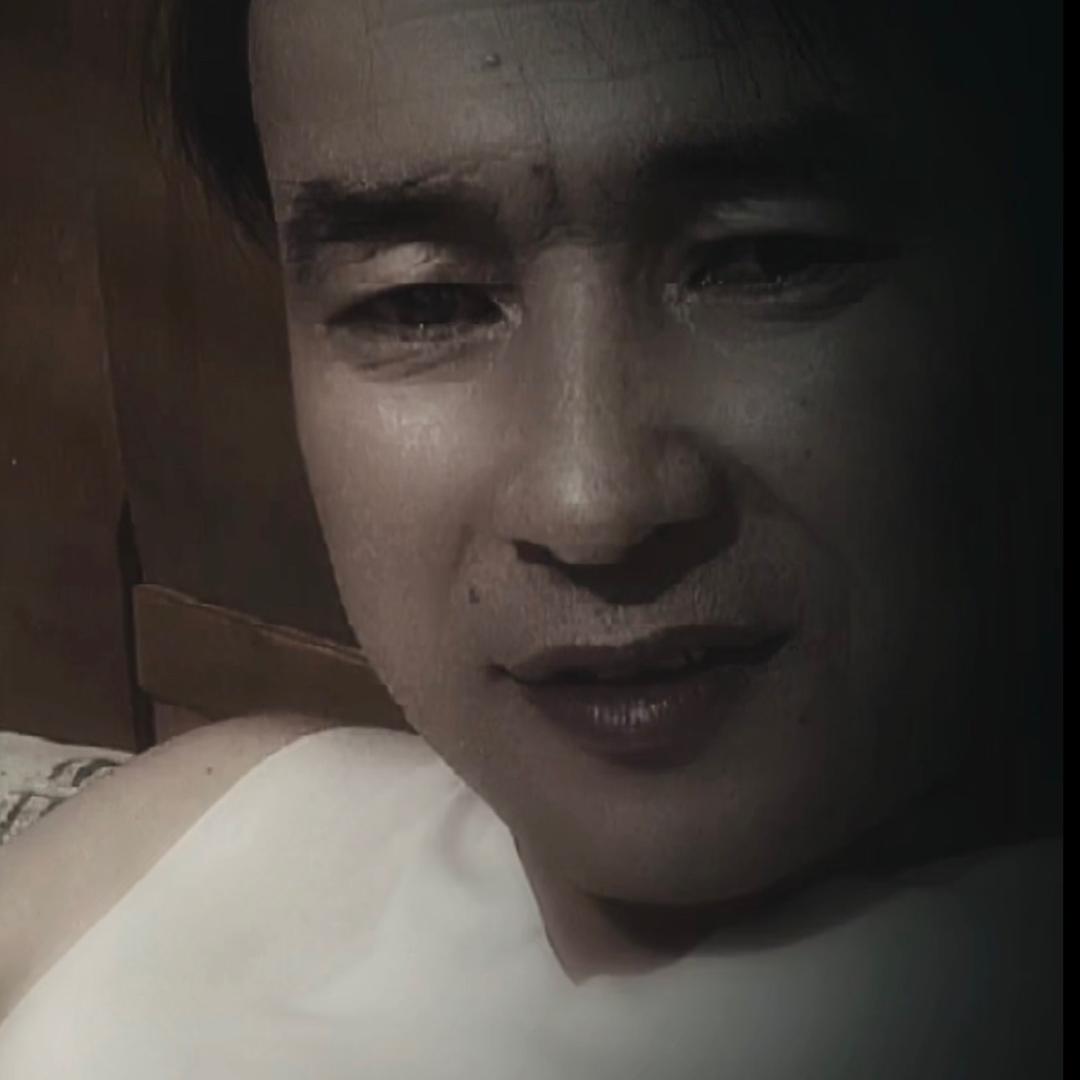 香巴黎音乐餐吧  辉哥