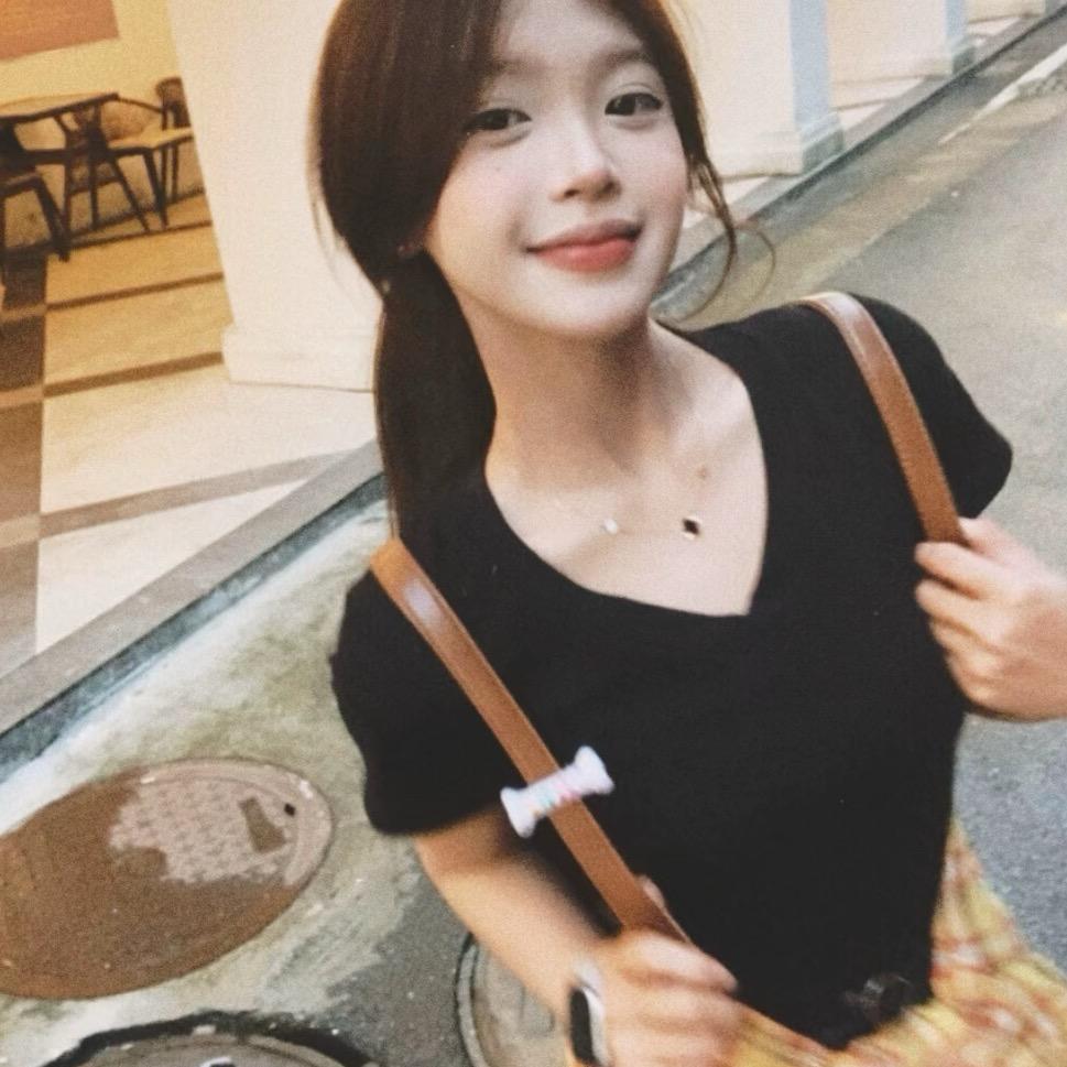 小乖🇨🇳