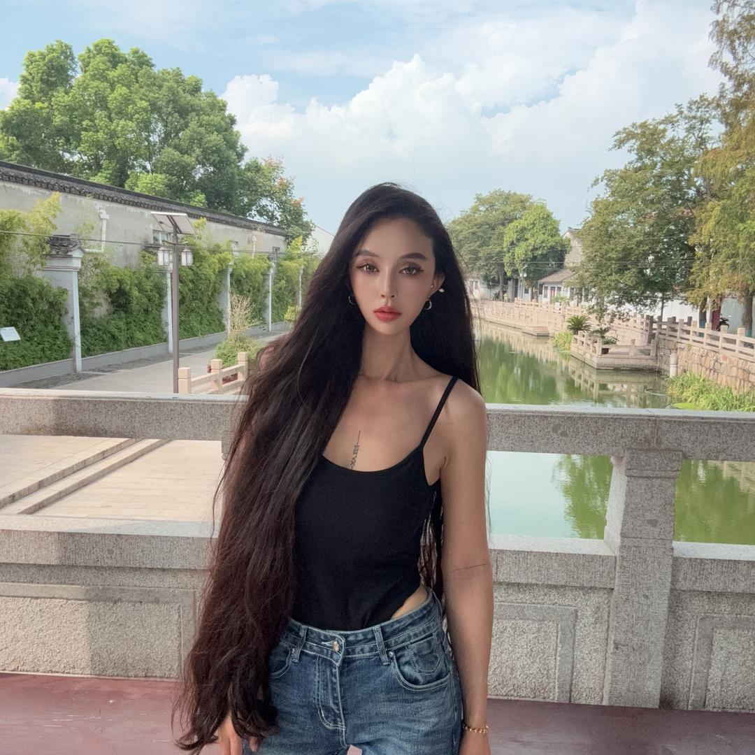 1.72的佩姐阿