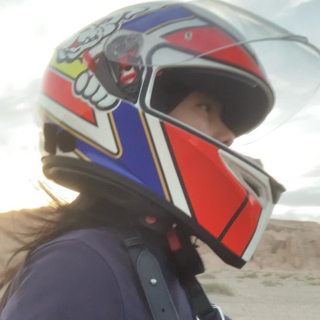 米娜的🎞️记录片