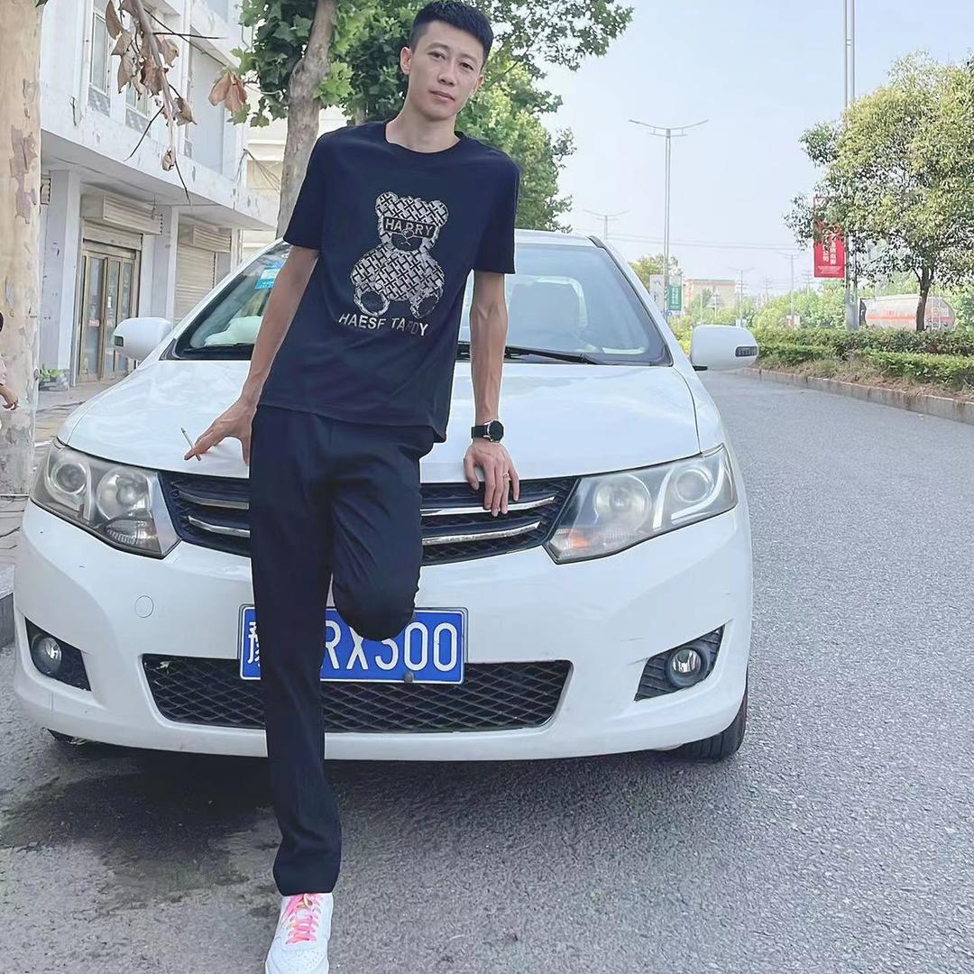 刘小鑫、