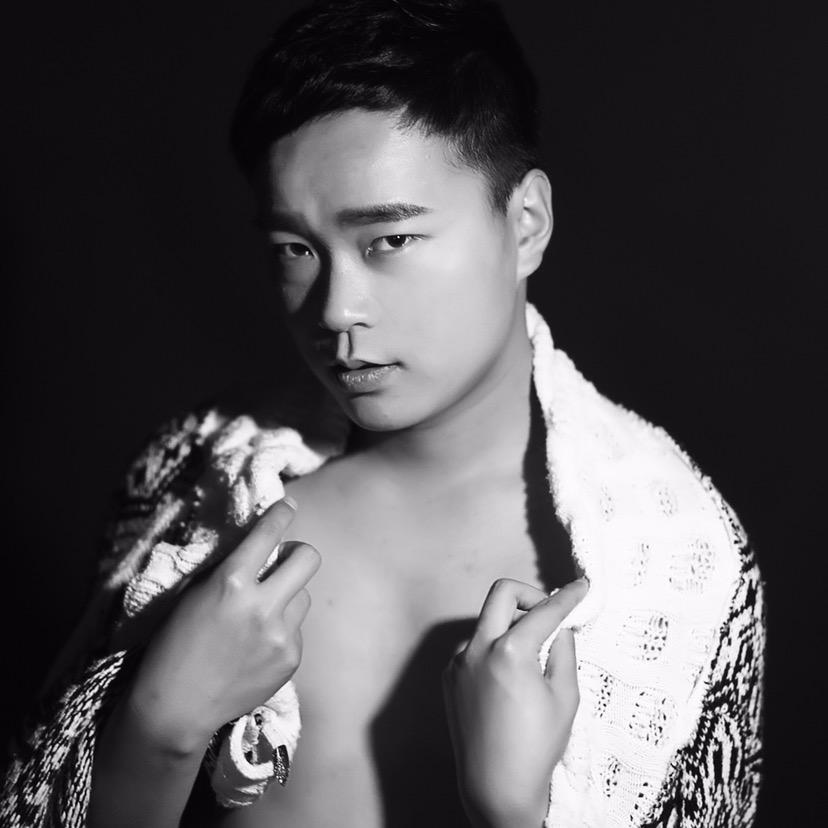 教声乐的方老师