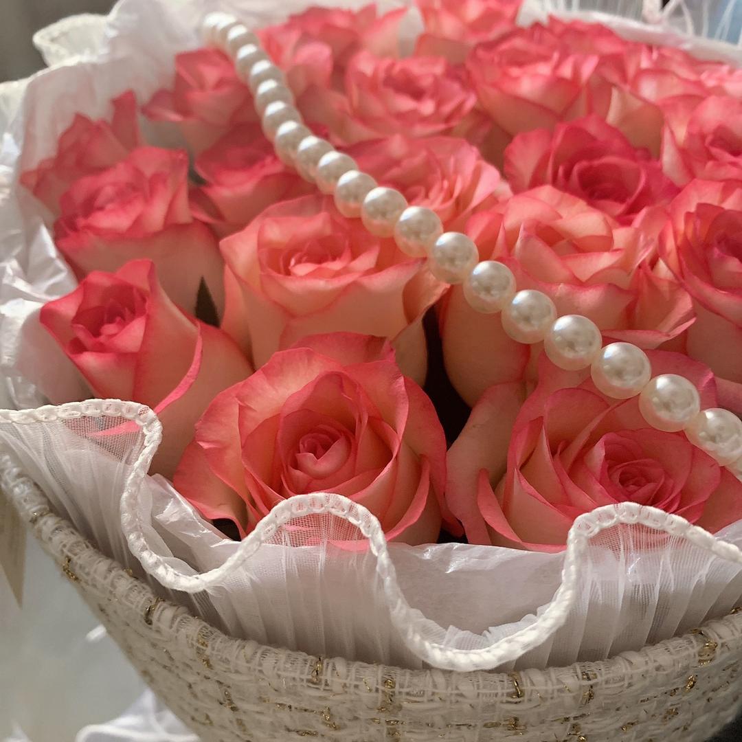 霞姿月韵👩‍🦰