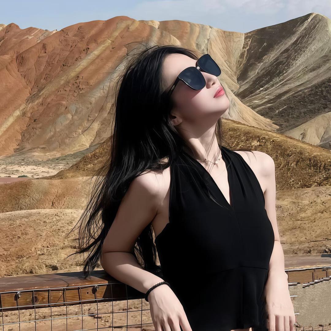 品牌女包小琪