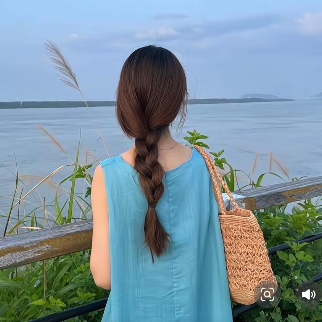 物色女装