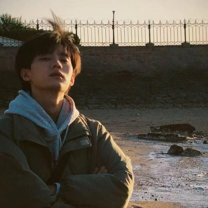 如皋极光酒吧-戴欣荣