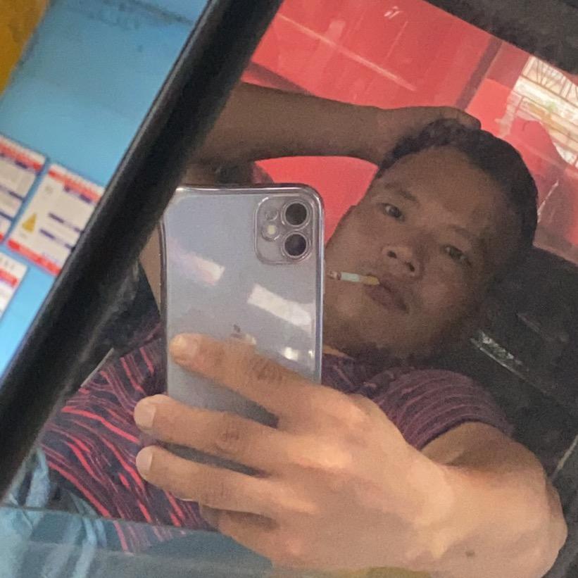 我是一个流浪的子弹。