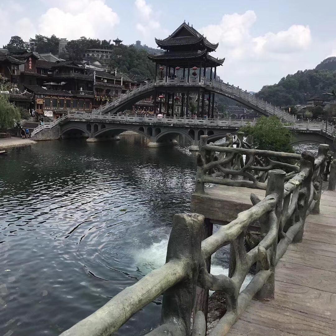 智胜奸臣的墨湛北头像
