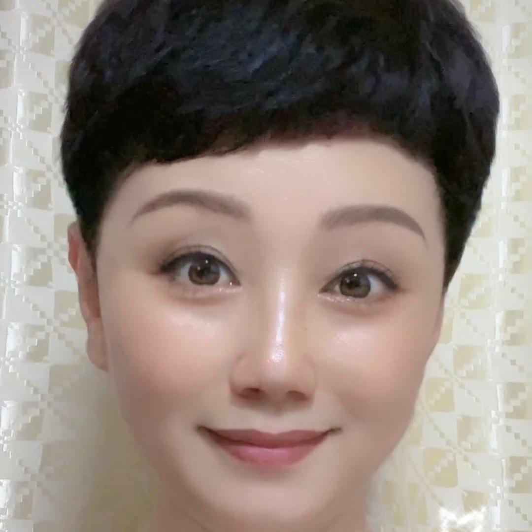 晶晶宝玉
