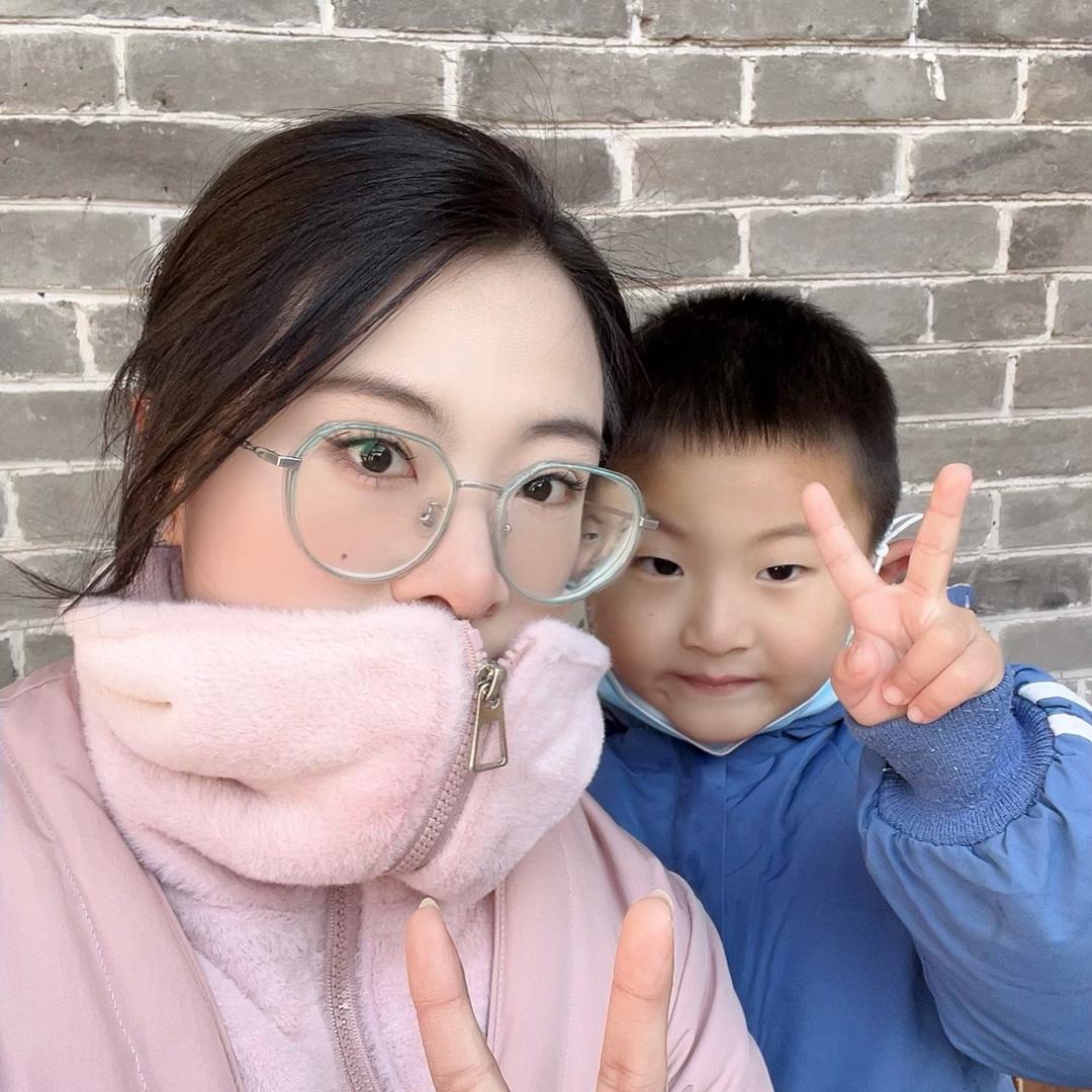 徐州中迪二手工程机械  魏魏