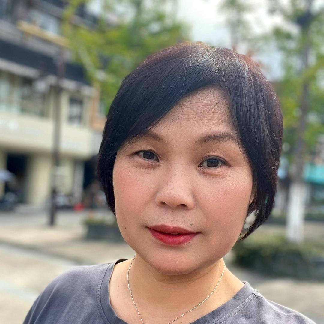 沃尔丰农资  王姐