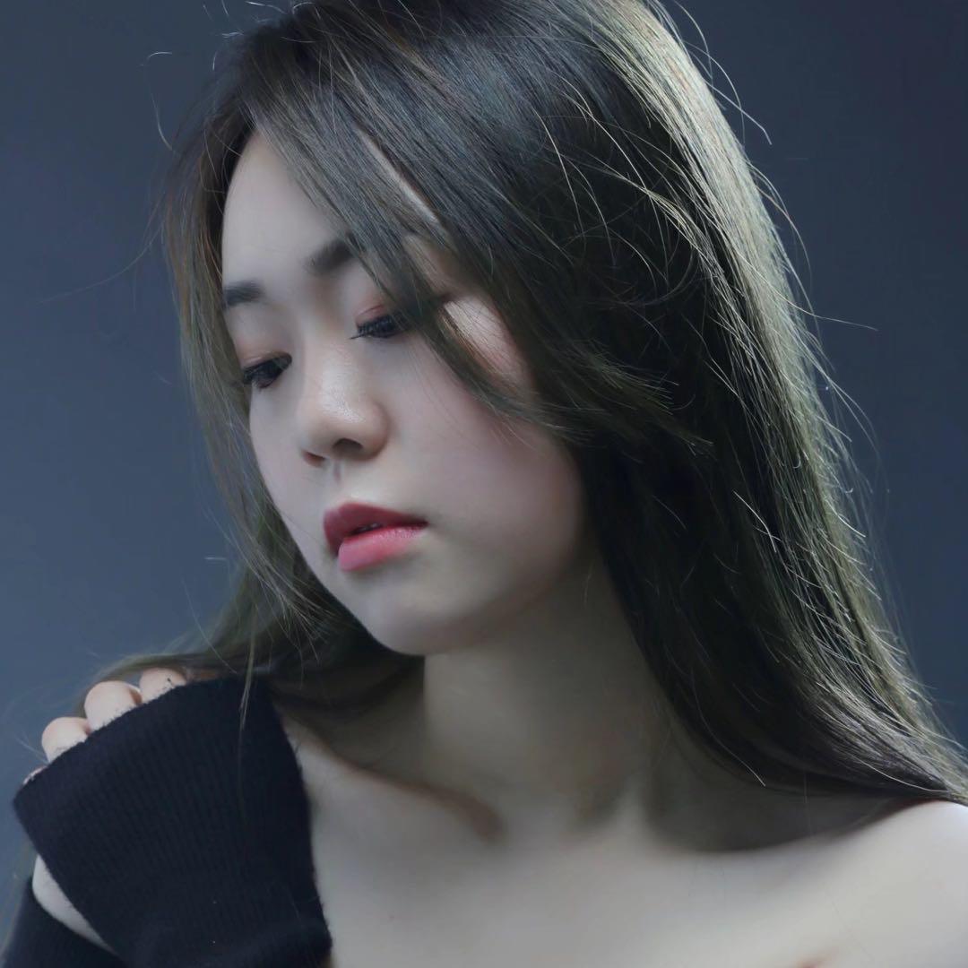 是严怼怼呀