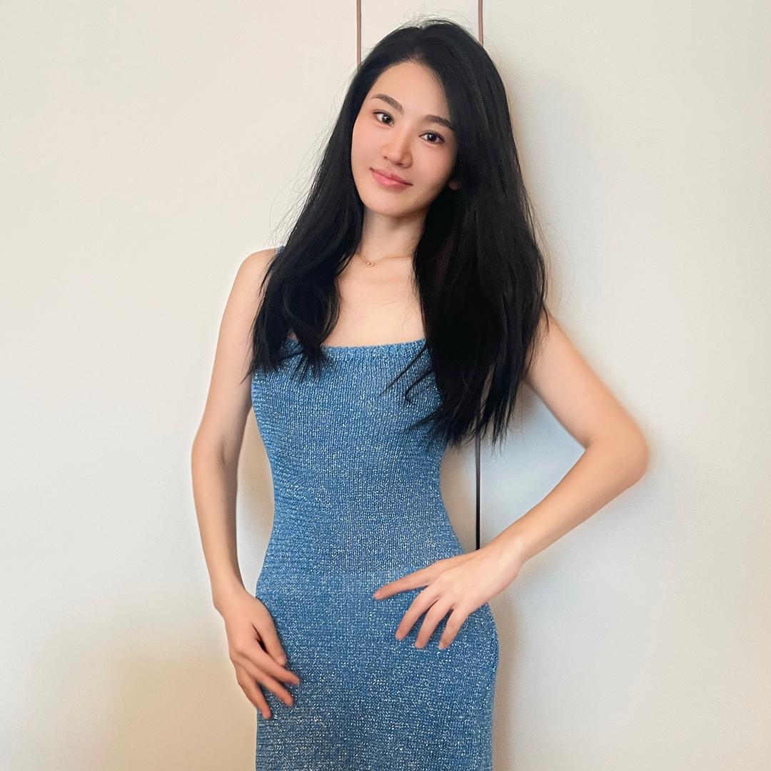 蔓蔓爱美丽