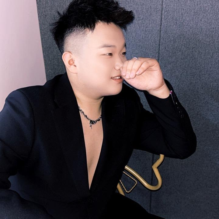 FJ·马大泡🍼₃₁₇