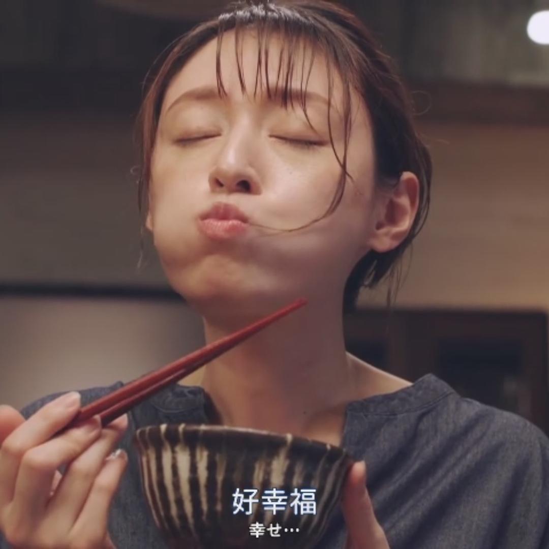 憨小姐放弃挣扎了