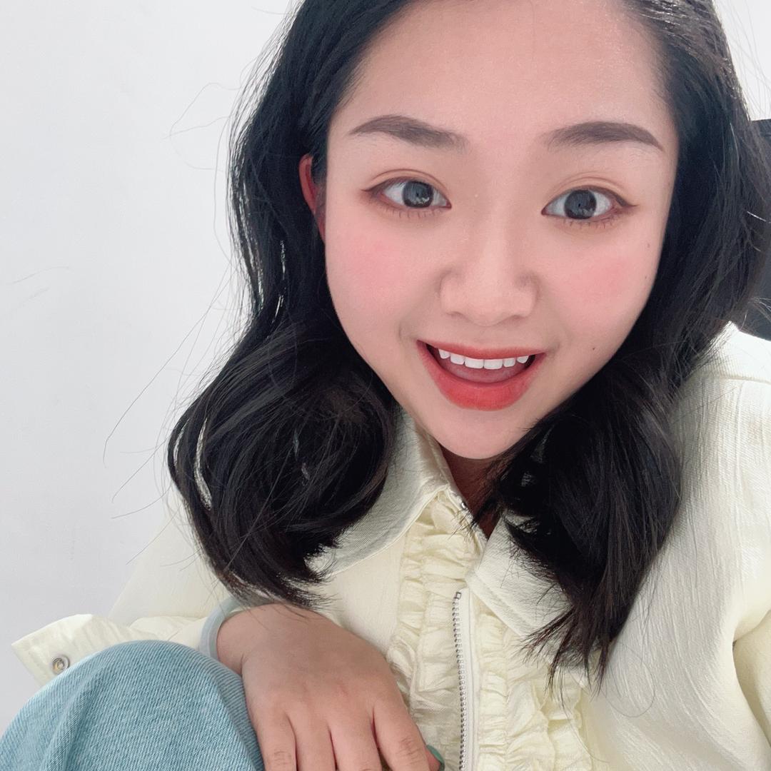 很可爱的一只美女👧