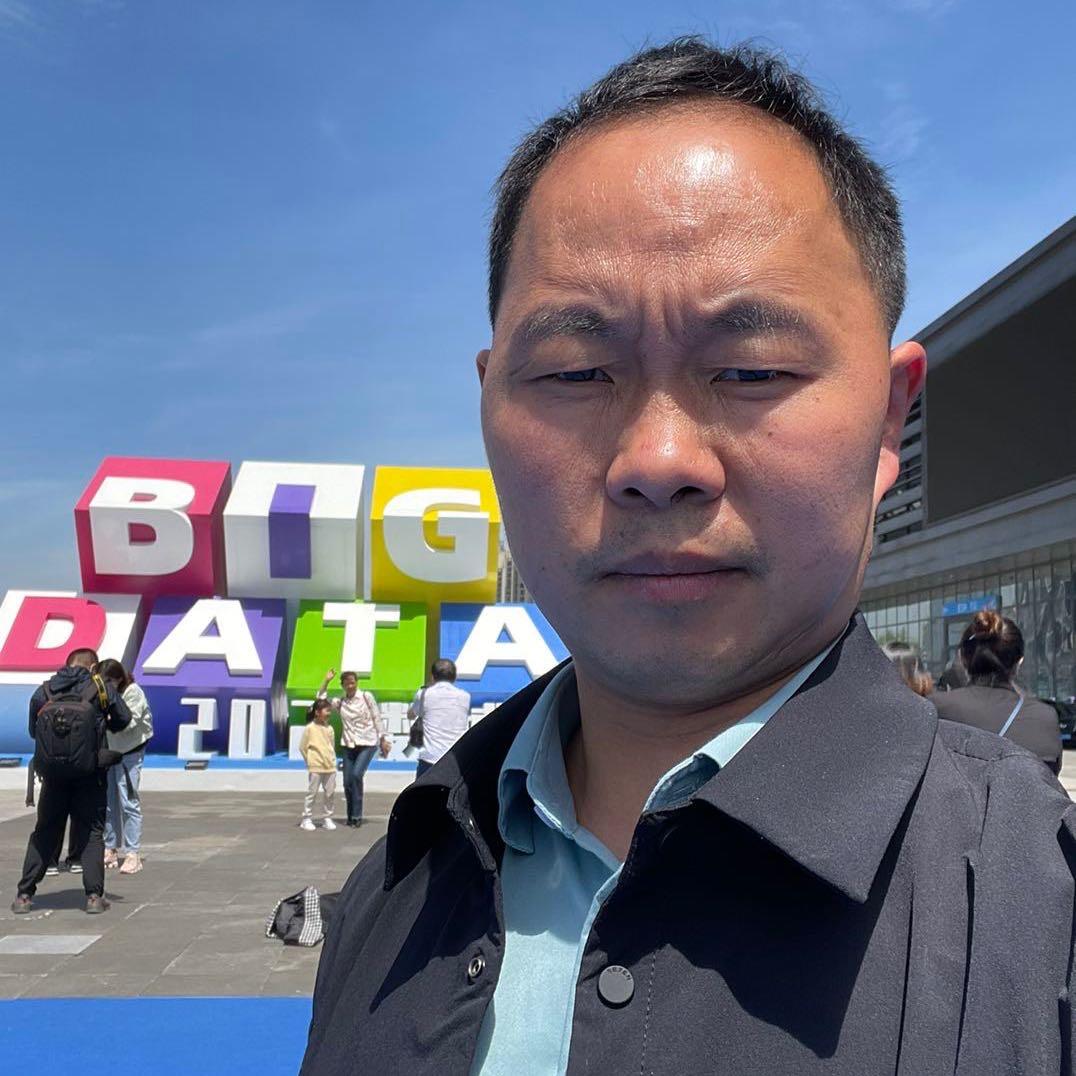 贵州星轩传媒科技有限公司