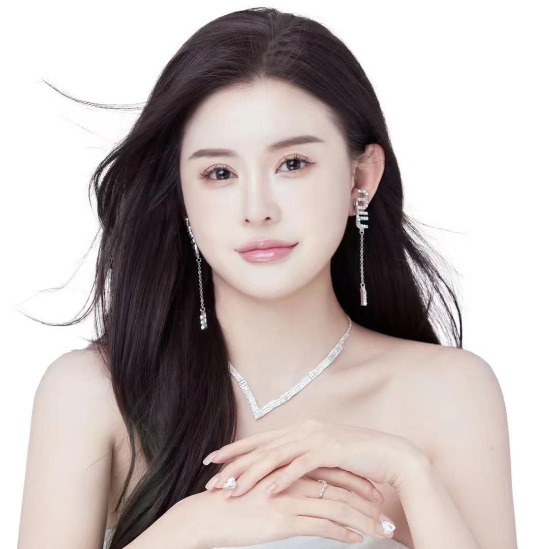 神大英子《珂尼娜然选》